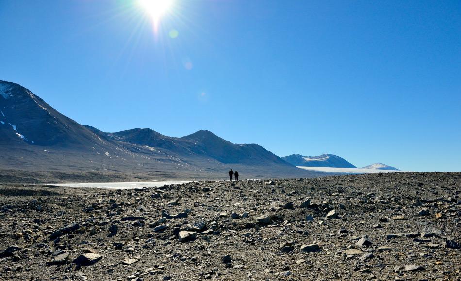 Der trockenste und ungastfreundlichste Ort Antarktikas sind die Dry Valleys im Rossmeergebiet, nahe der Station McMurdo. Die klimatischen Bedingungen sind so hart, dass sich nicht einmal Eis bilden kann. Daher sind die Täler die grössten eisfreien Gebiete des gesamten Kontinents. Bild: Michael Wenger