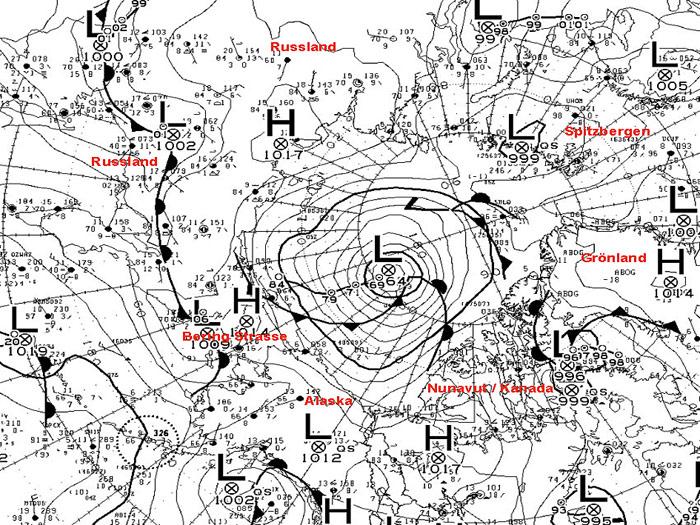 Die Wetterkarte vom kanadischen Wetterdienst vom 6. August 2012 zeigt einen sehr starken Zyklon über dem zentralen Arktischen Ozean nördlich von Alaska.