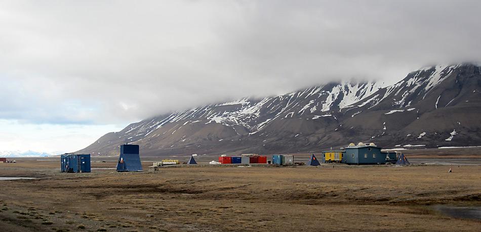 Im Adventdalen, 5 Kilometer ausserhalb von Longyearbyen, soll in mitten der Natur das CO2 Lager entstehen.